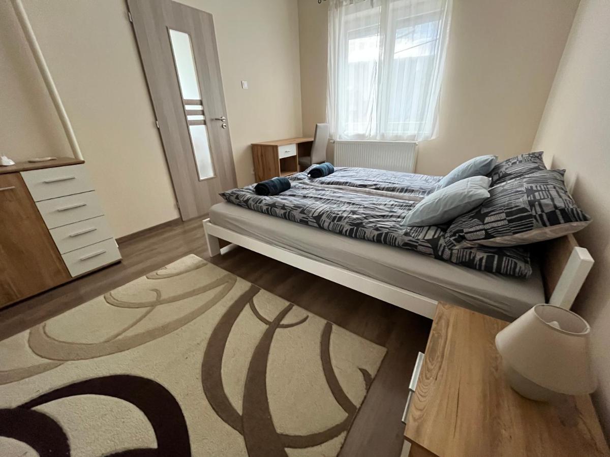 Albi Apartman Сегед Экстерьер фото