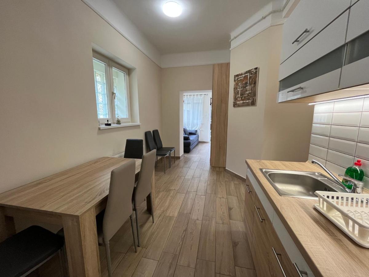 Albi Apartman Сегед Экстерьер фото